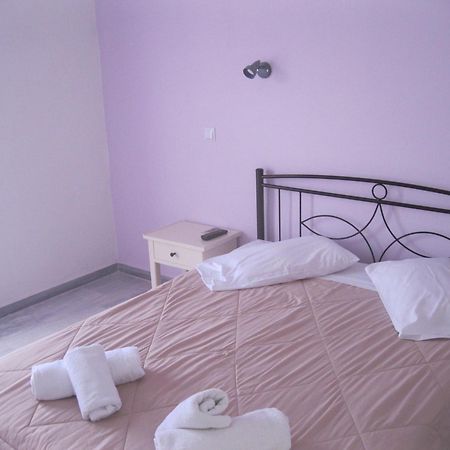 Very-Kokkos Pension 2 Naxos City Habitación foto