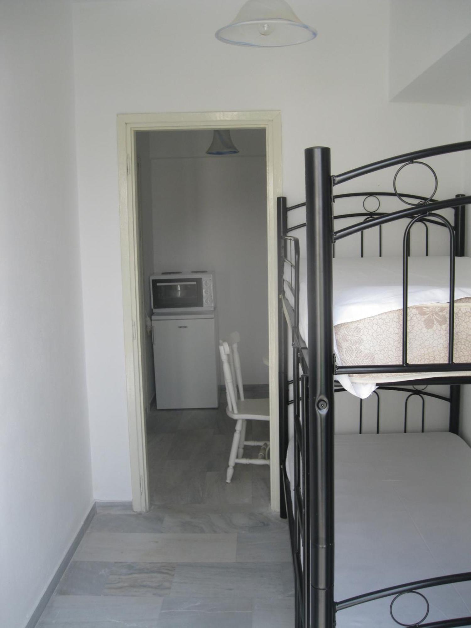 Very-Kokkos Pension 2 Naxos City Habitación foto